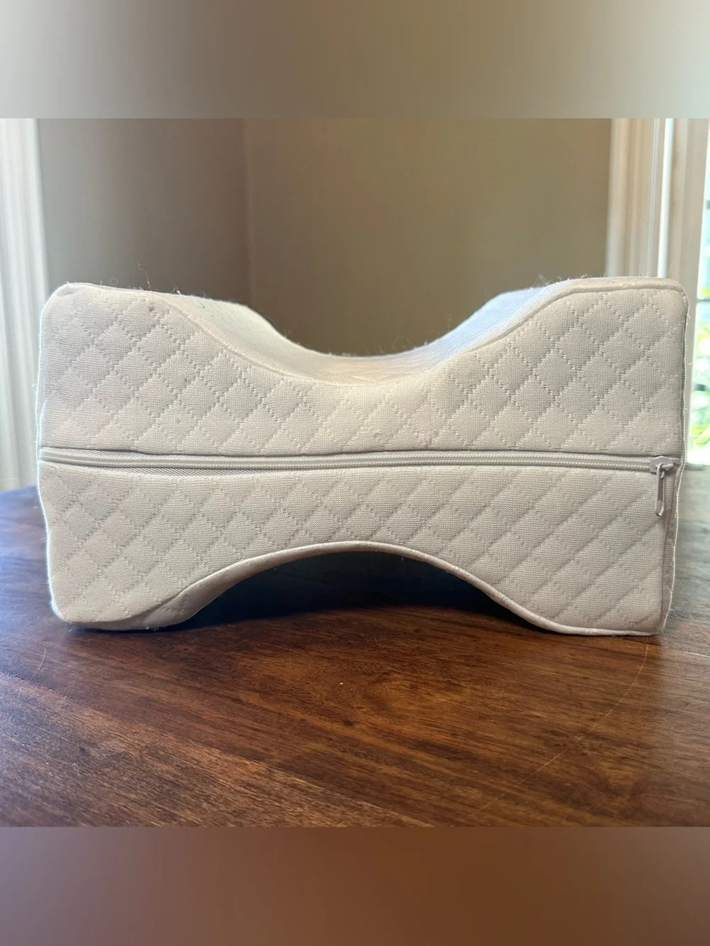 Luna Leg Pillow For Side Sleepers - Back/Hip Pain Relief
